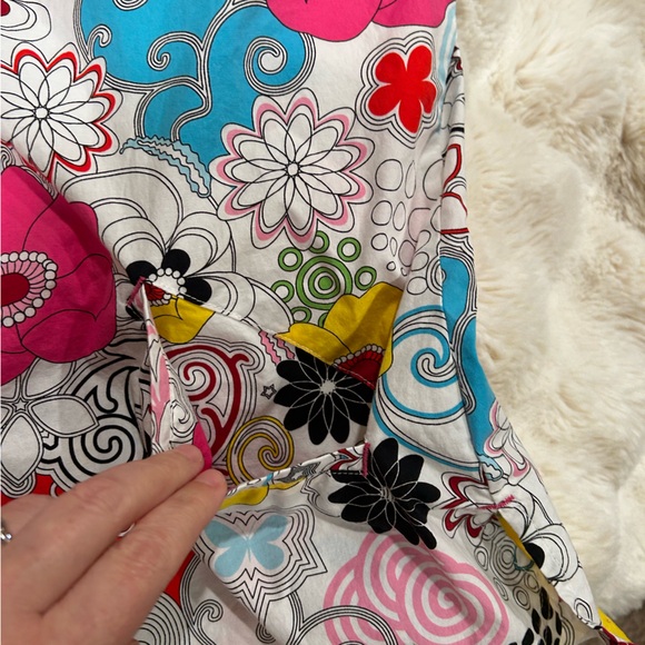 French Bull by Koi Colorful Floral Scrub Top - Picture 4 of 5